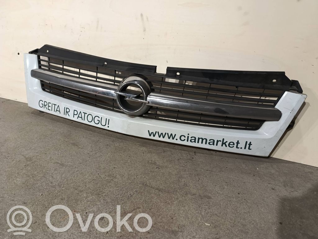 Opel Movano A Etusäleikkö 