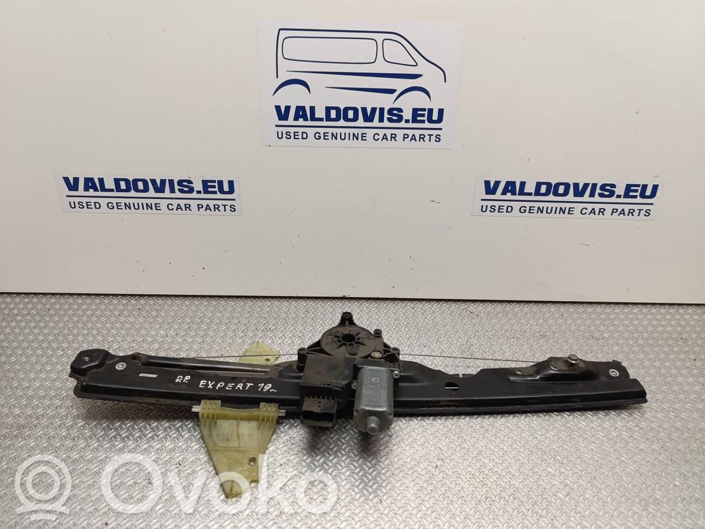 Peugeot Expert Front door window regulator with motor 