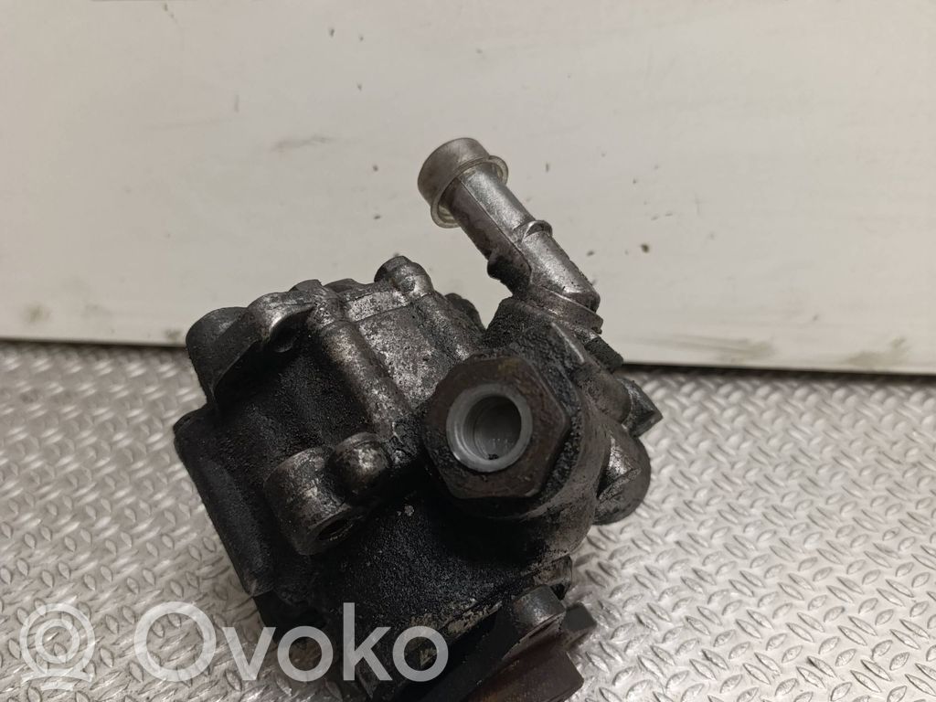Ohjaustehostimen pumppu   8200198992,7691955329