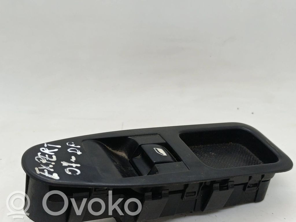 Peugeot Expert Electric window control switch 