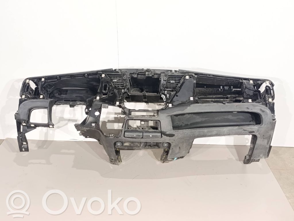 Iveco Daily 6th gen Deska rozdzielcza 