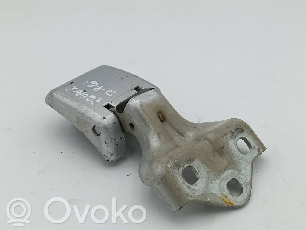 Toyota Proace Rear door upper hinge 
