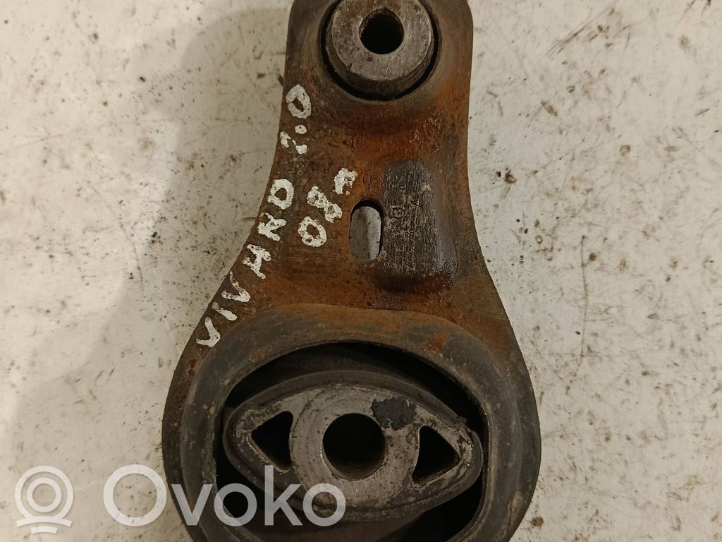 Opel Vivaro Engine mount bracket 