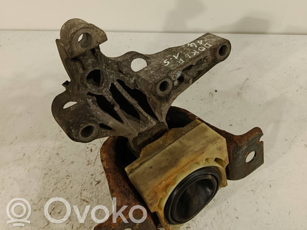 Dacia Dokker Engine mount bracket 