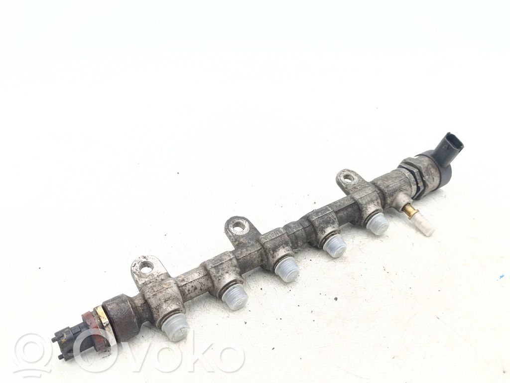 Renault Trafic II (X83) Rampă alimentare injectoare 