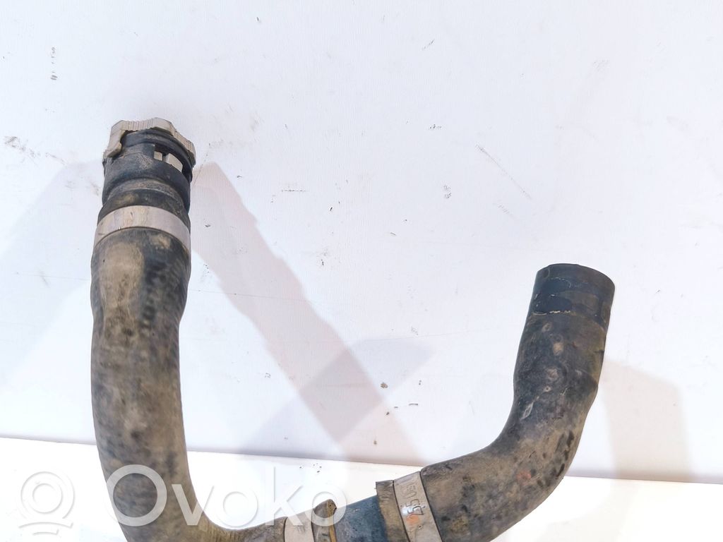 Ford Connect Engine coolant pipe/hose 
