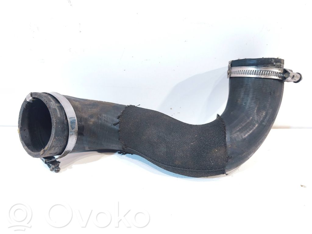 Intercooler hose/pipe