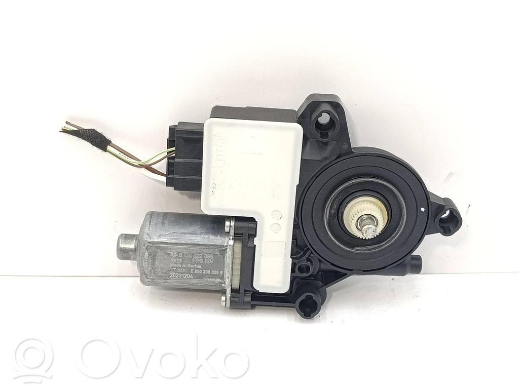 Volkswagen Transporter - Caravelle T6 Silnik regulatora szyby drzwi przednich 