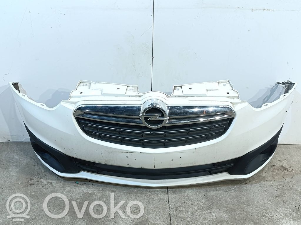 Opel Combo D Priekinis bamperis 