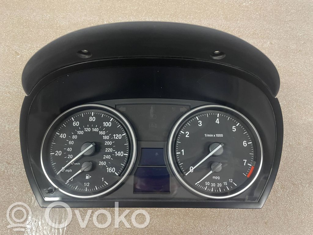 BMW X1 E84 Speedometer (instrument cluster) 