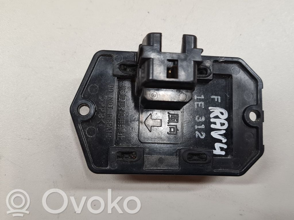 Toyota RAV 4 (XA20) Pečiuko ventiliatoriaus reostatas (reustatas) 