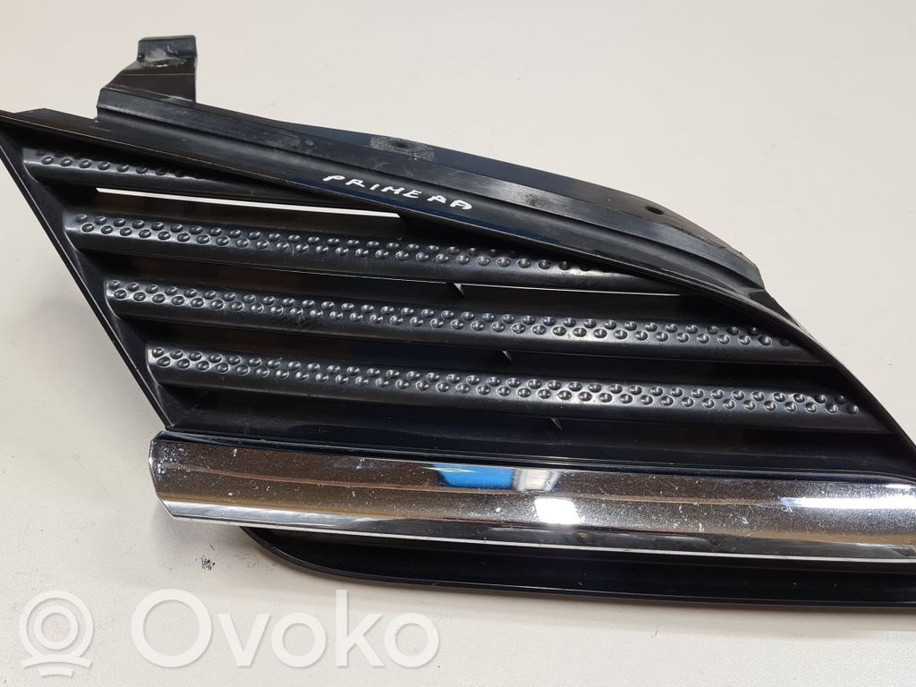 Nissan Primera Front bumper upper radiator grill 