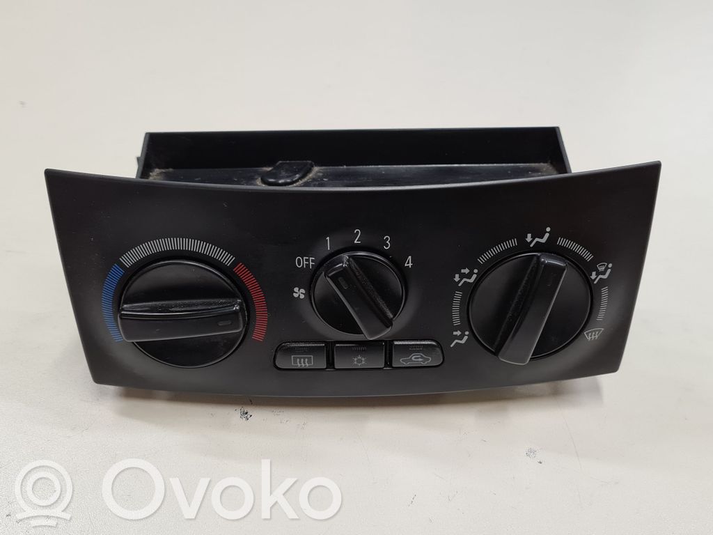 Mitsubishi Space Star Climate control unit 