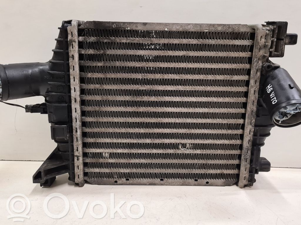 Mercedes-Benz Vito Viano W638 Chłodnica powietrza doładowującego / Intercooler 