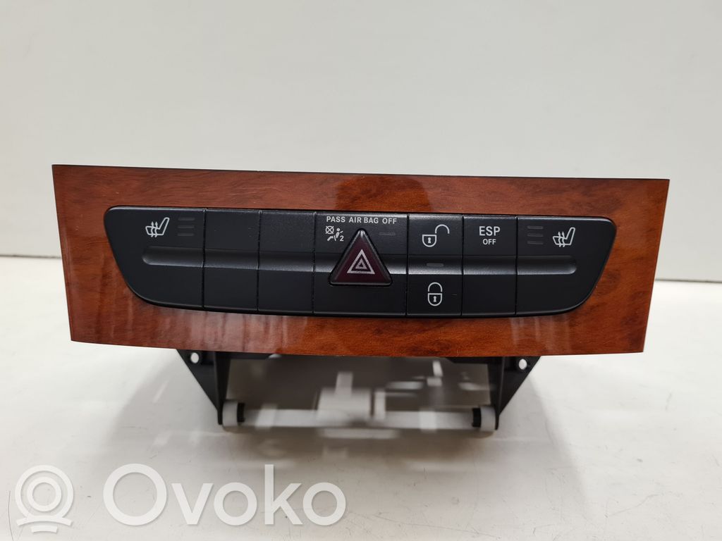 Mercedes-Benz E W211 Unidad de control climatización 
