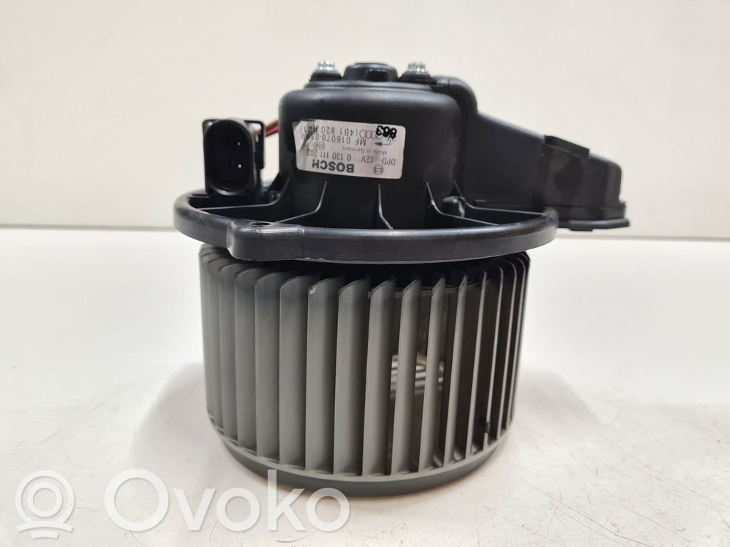 Audi A6 S6 C5 4B Pečiuko ventiliatorius/ putikas 