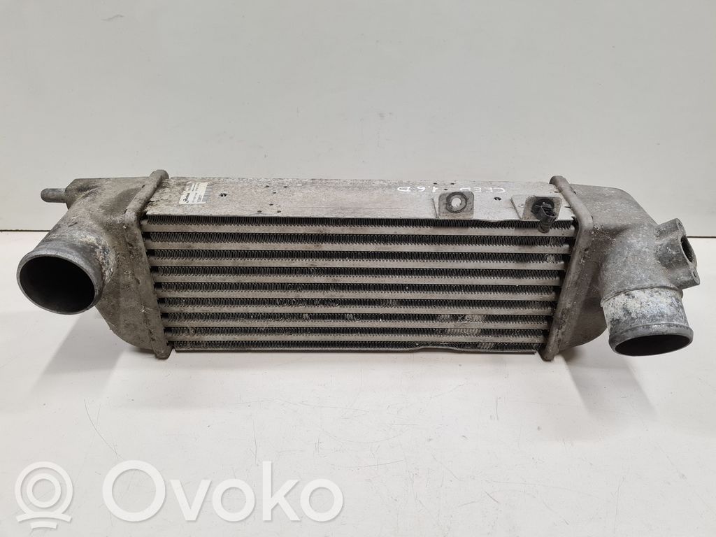 KIA Ceed Interkūlerio radiatorius 