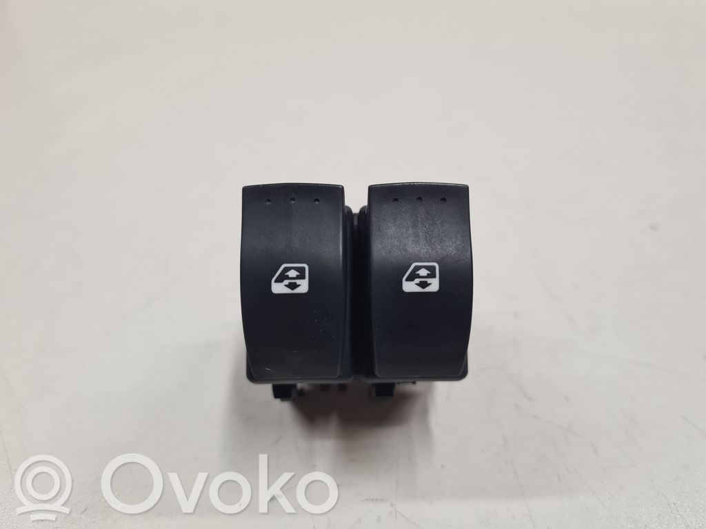 Elektrisko logu slēdzis