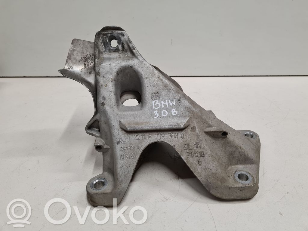 BMW 3 E92 E93 Engine mounting bracket 