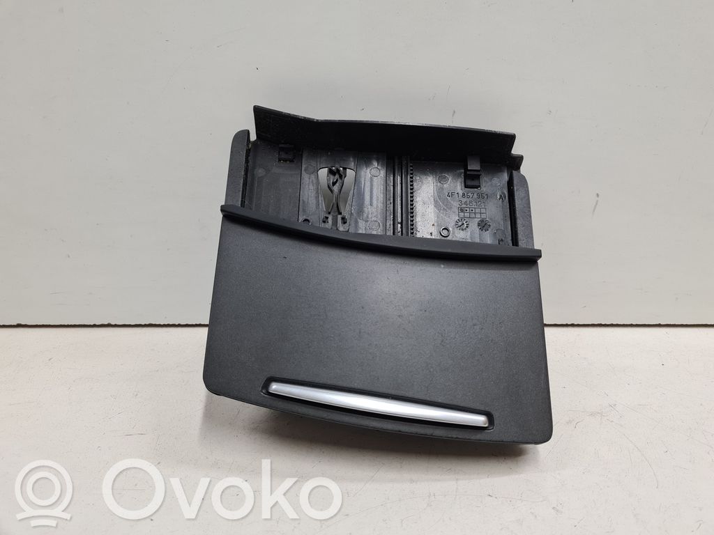 Audi A6 S6 C6 4F Aschenbecher 
