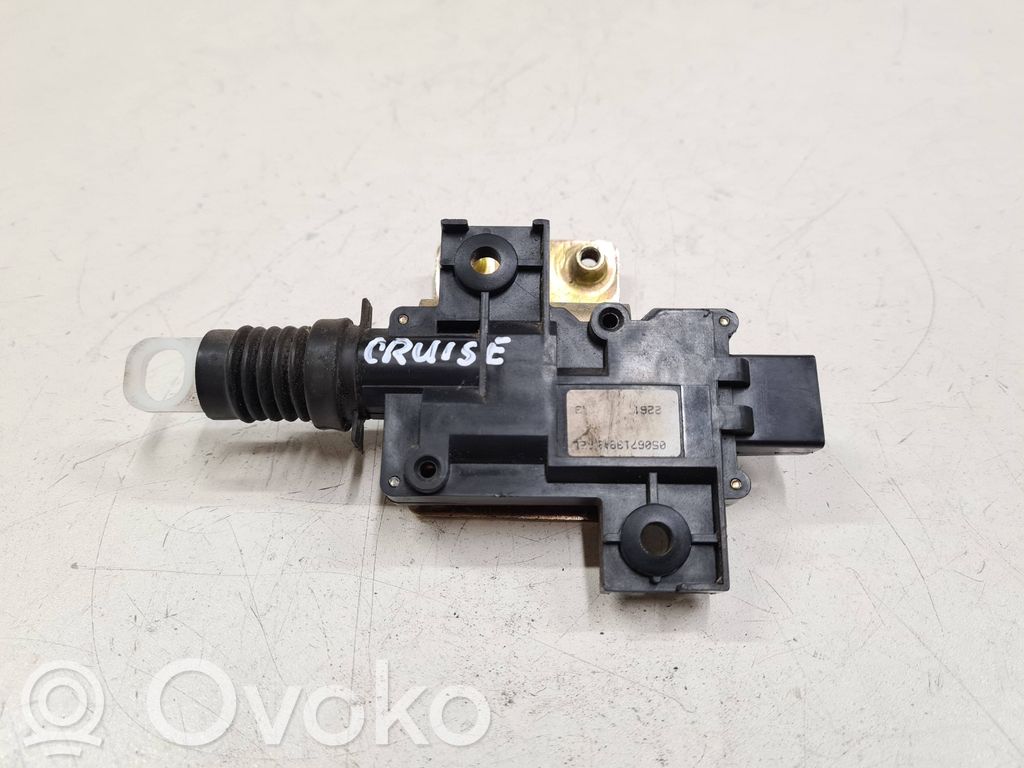 Chrysler PT Cruiser Central locking motor 