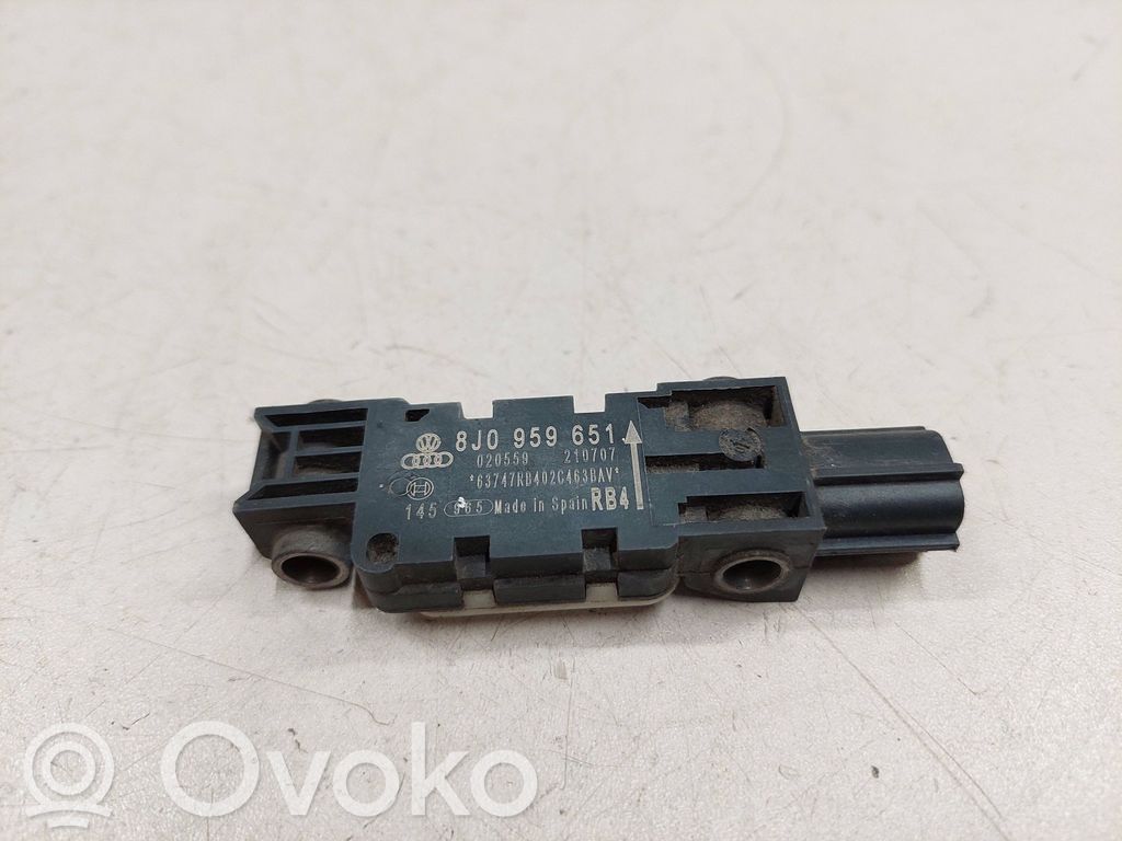 Audi A3 S3 8P Airbag deployment crash/impact sensor 