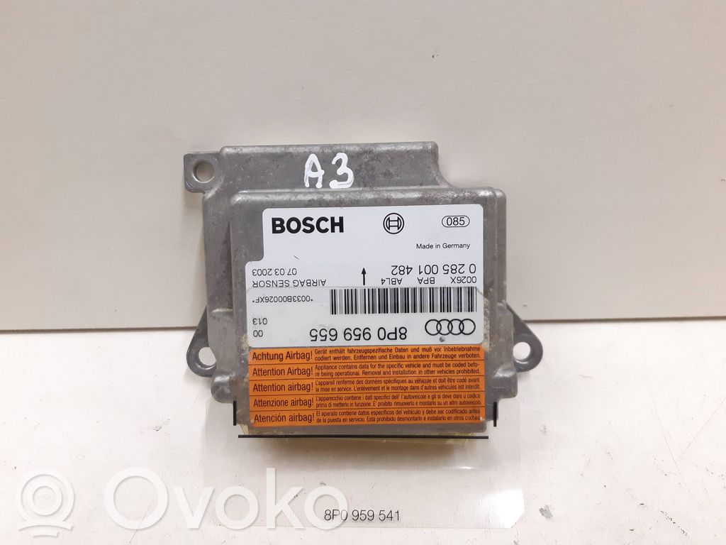 Audi A3 S3 8P Airbag control unit/module 