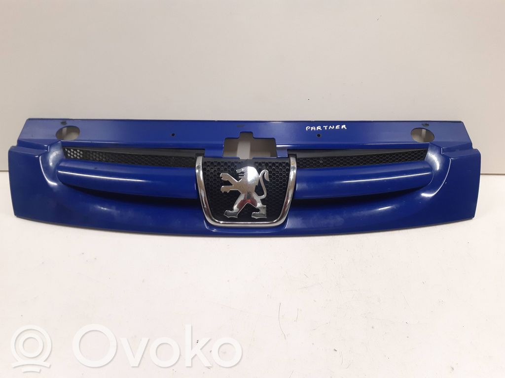 Peugeot Partner Front grill 