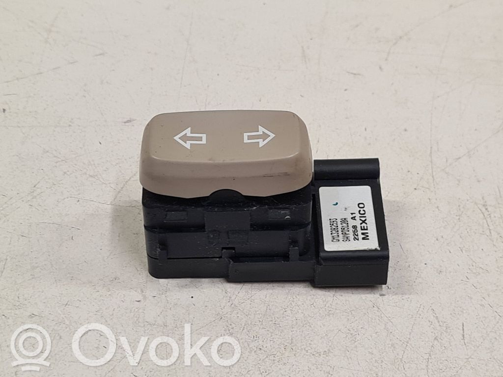 Opel Insignia A Seat control switch 
