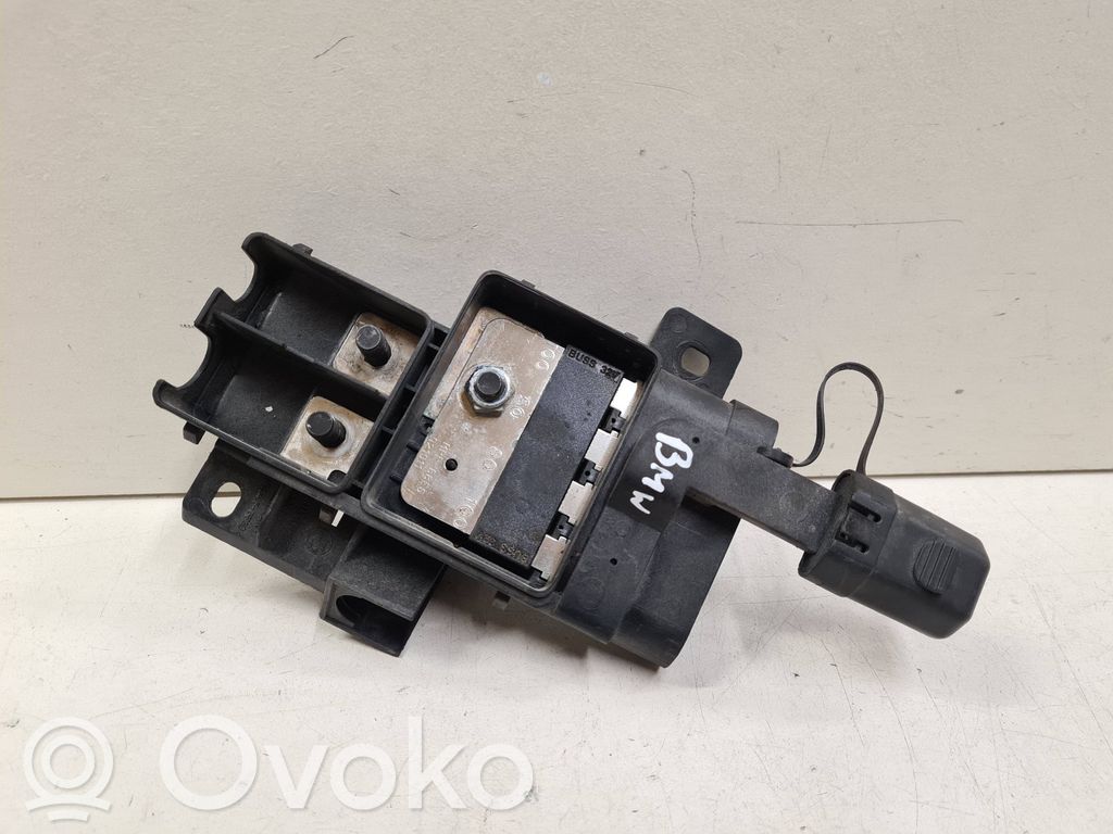 BMW 7 E65 E66 Plusa vadu savienošanas mezgls 