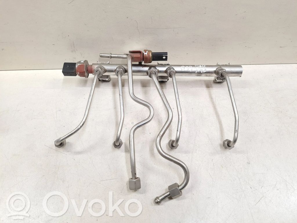 BMW 3 E90 E91 Fuel main line pipe 
