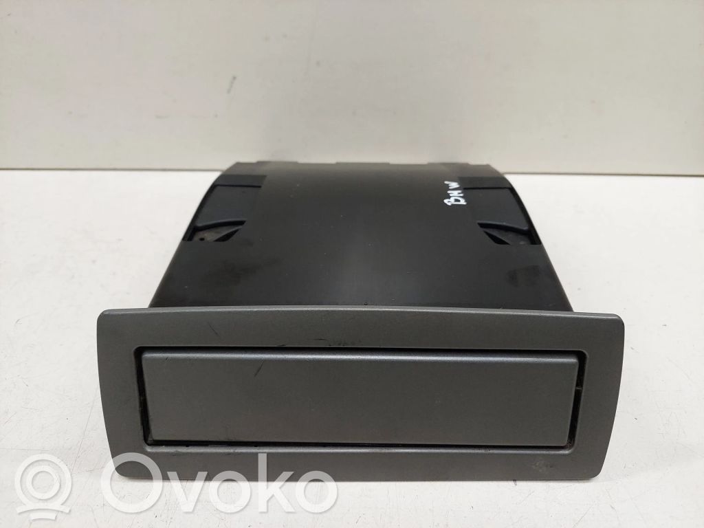 BMW 7 E65 E66 Cup holder back 