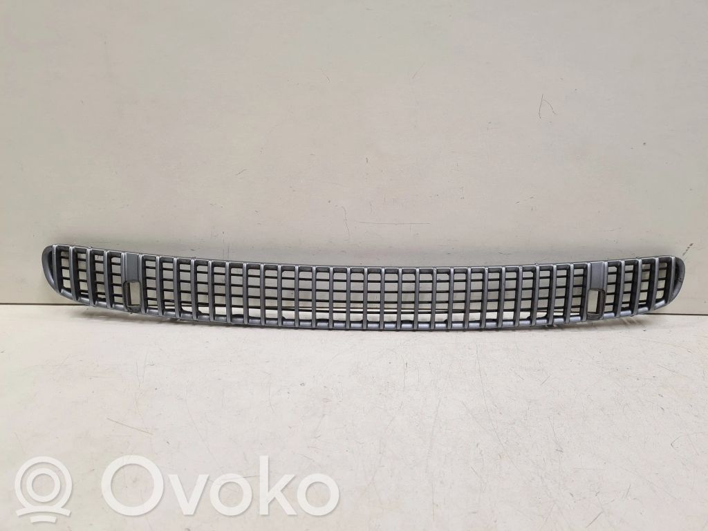 BMW 3 E46 Bonnet/hood grill 