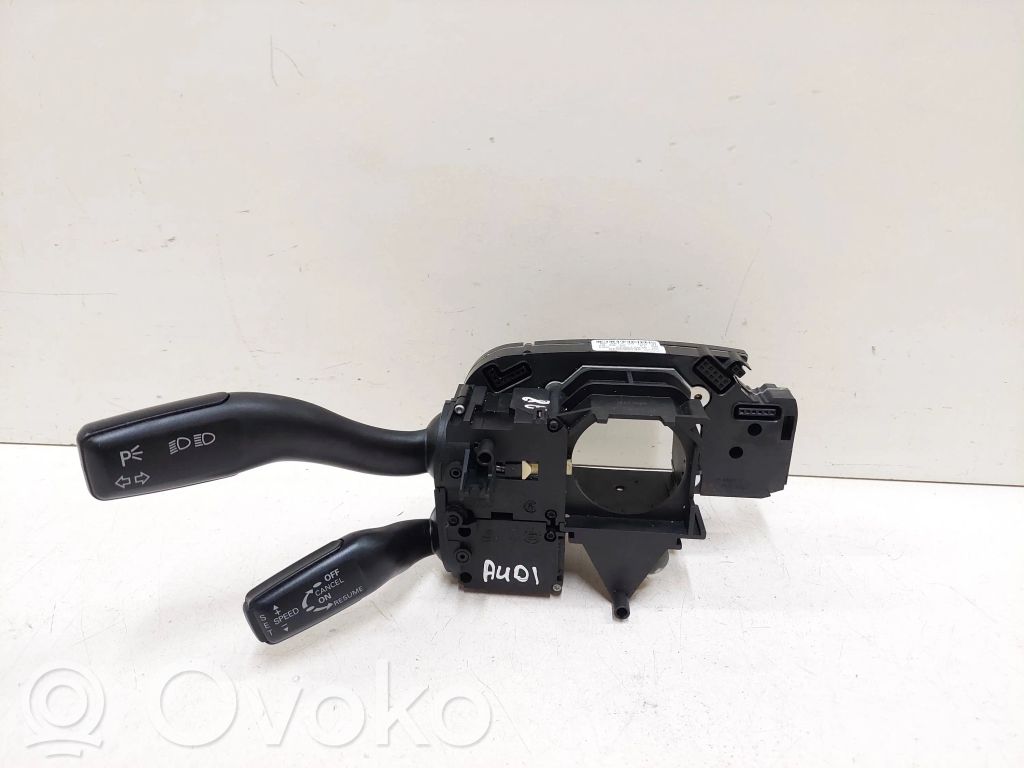 Audi A8 S8 D3 4E Wiper turn signal indicator stalk/switch 