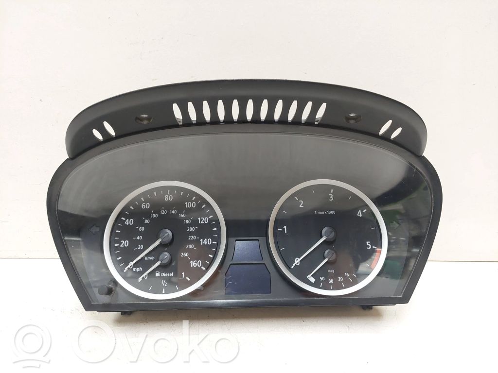 BMW 5 E60 E61 Spidometrs (instrumentu panelī) 