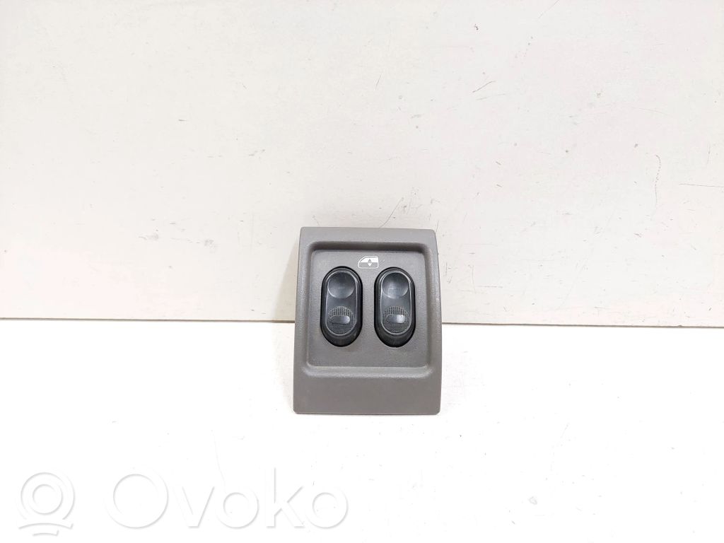 Chrysler PT Cruiser Electric window control switch 