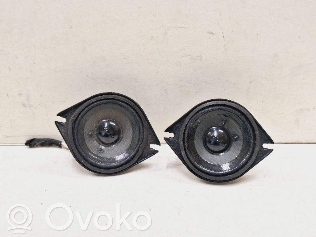 Audi A8 S8 D3 4E Altavoz del panel 