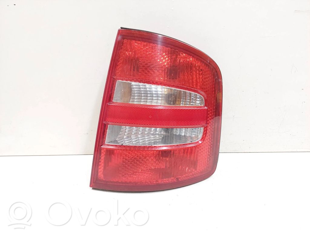 Skoda Fabia Mk1 (6Y) Lampa tylna 