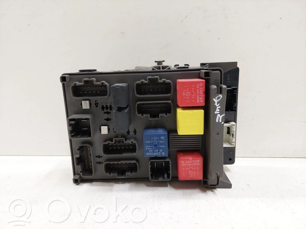 Renault Vel Satis Fuse module 