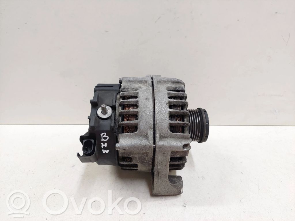 BMW 5 F10 F11 Ģenerators 
