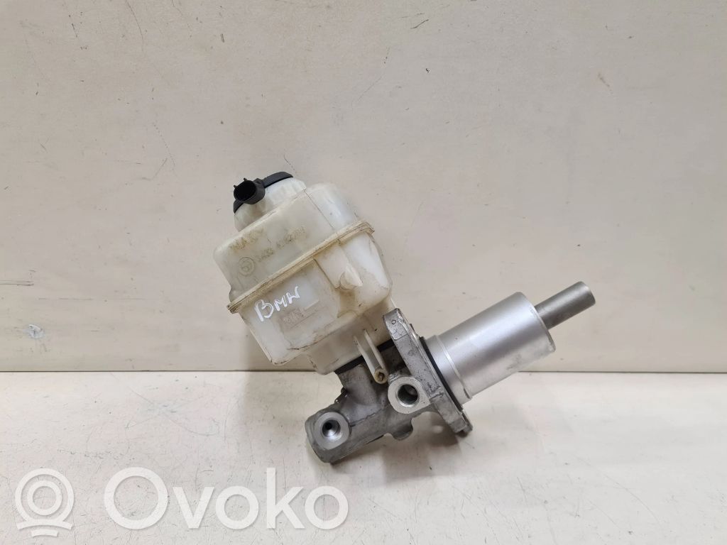 BMW 5 GT F07 Główny cylinder hamulca 