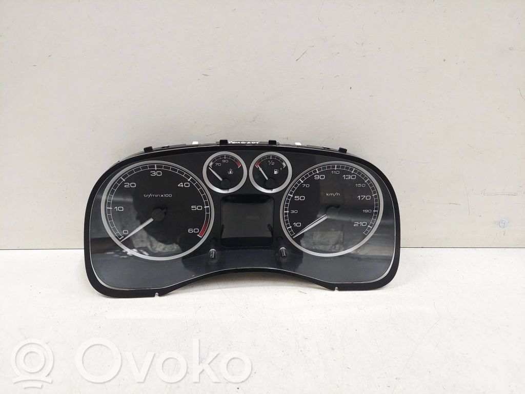 Peugeot 307 Speedometer (instrument cluster) 
