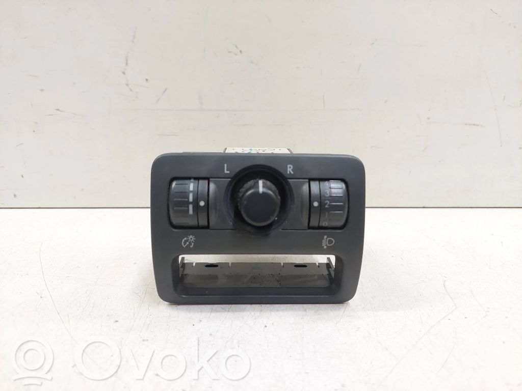 Subaru Legacy Wing mirror switch 