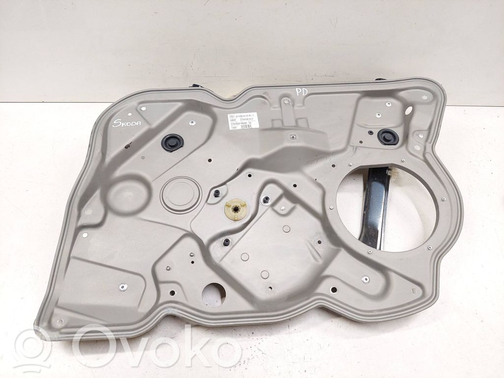 Skoda Octavia Mk2 (1Z) Mechanizm podnoszenia szyby przedniej bez silnika 