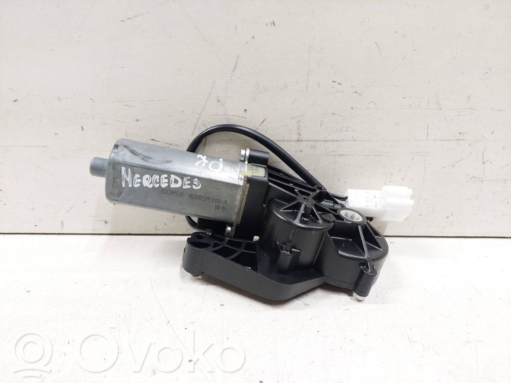 Mercedes-Benz R W251 Seat adjustment motor 