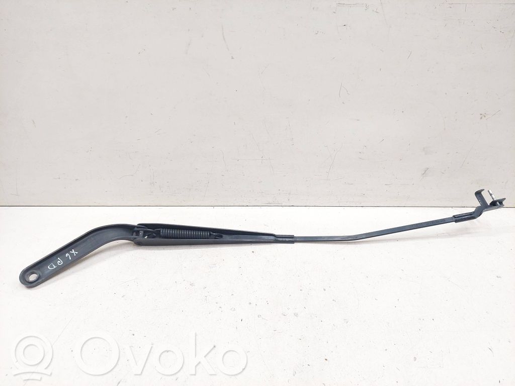 BMW X6 E71 Wischerarm vorne 