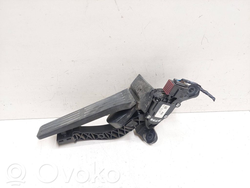 Akceleratoriaus pedalas   32700A6100,U106ACCEL