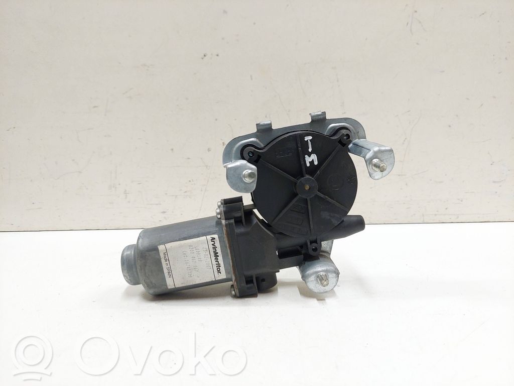 Nissan Interstar Front door window regulator motor 