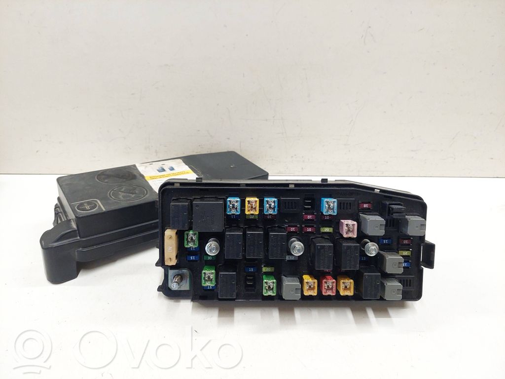 Chevrolet Captiva Fuse box set 