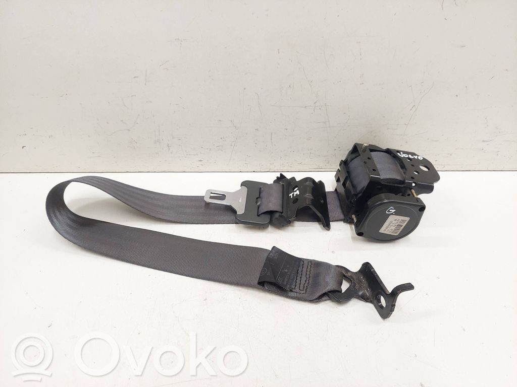 Volvo V70 Cinturón trasero 